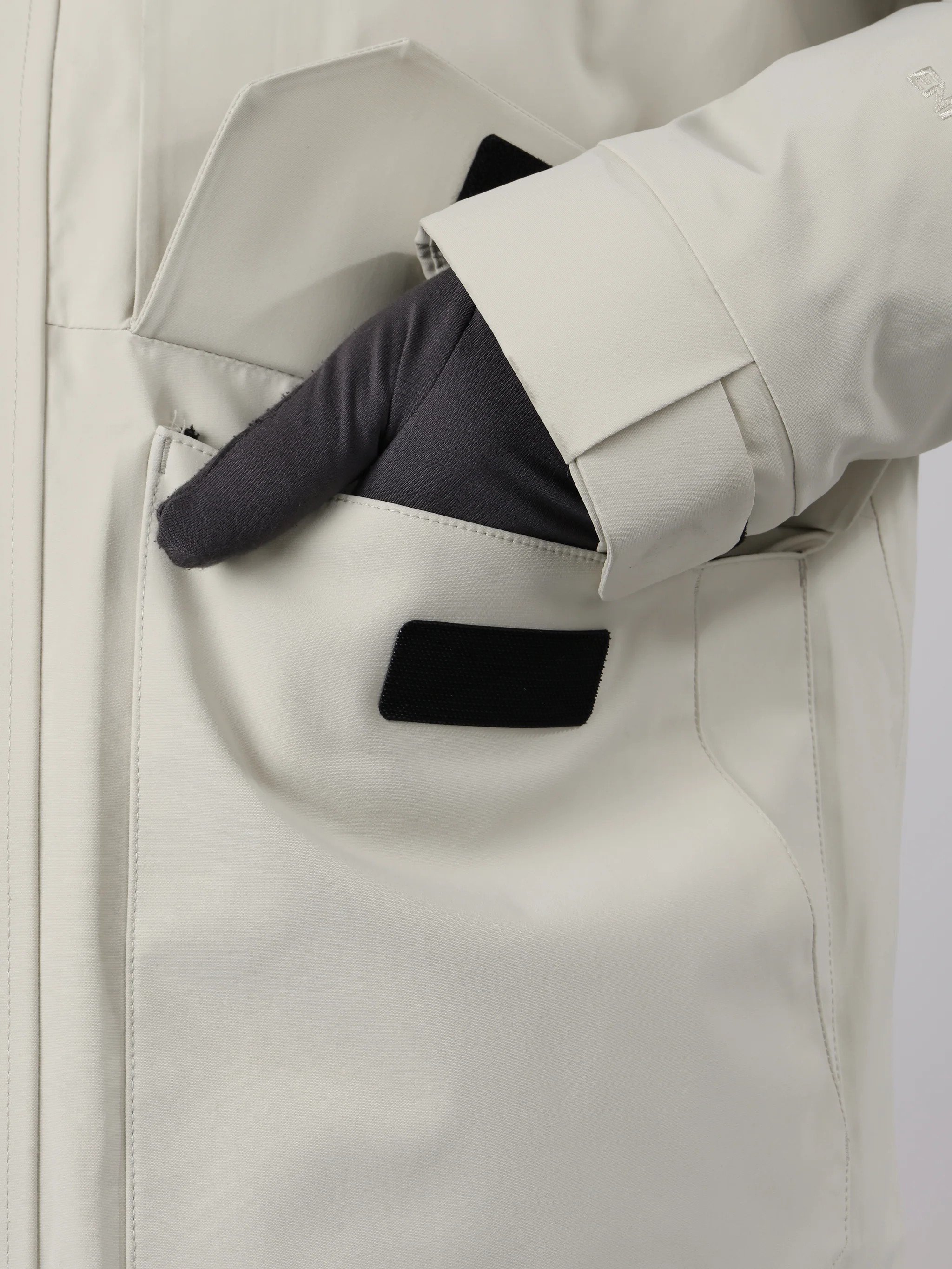 Arctic Sentinel Elite Down 3-in-1 Jacket - Image 4