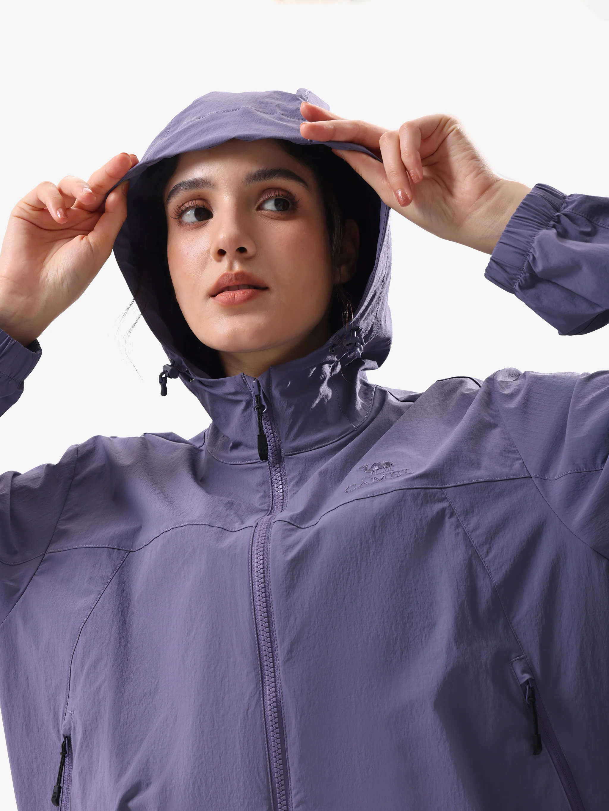Women’s Eco Lightweight Woven Sun Jacket - Image 5